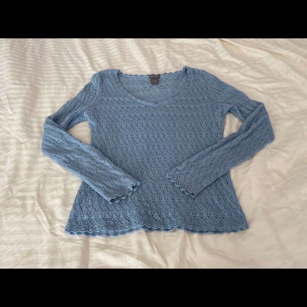 Ann Taylor Light Weight Blue Knit Top 💙